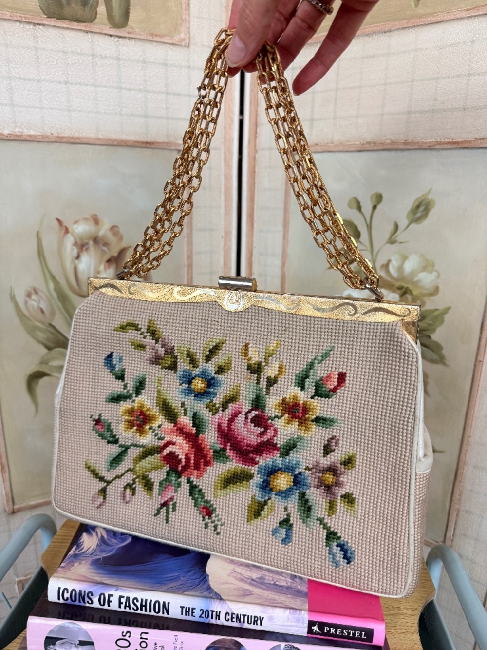 1950s/ 1960s Needlepoint Purse